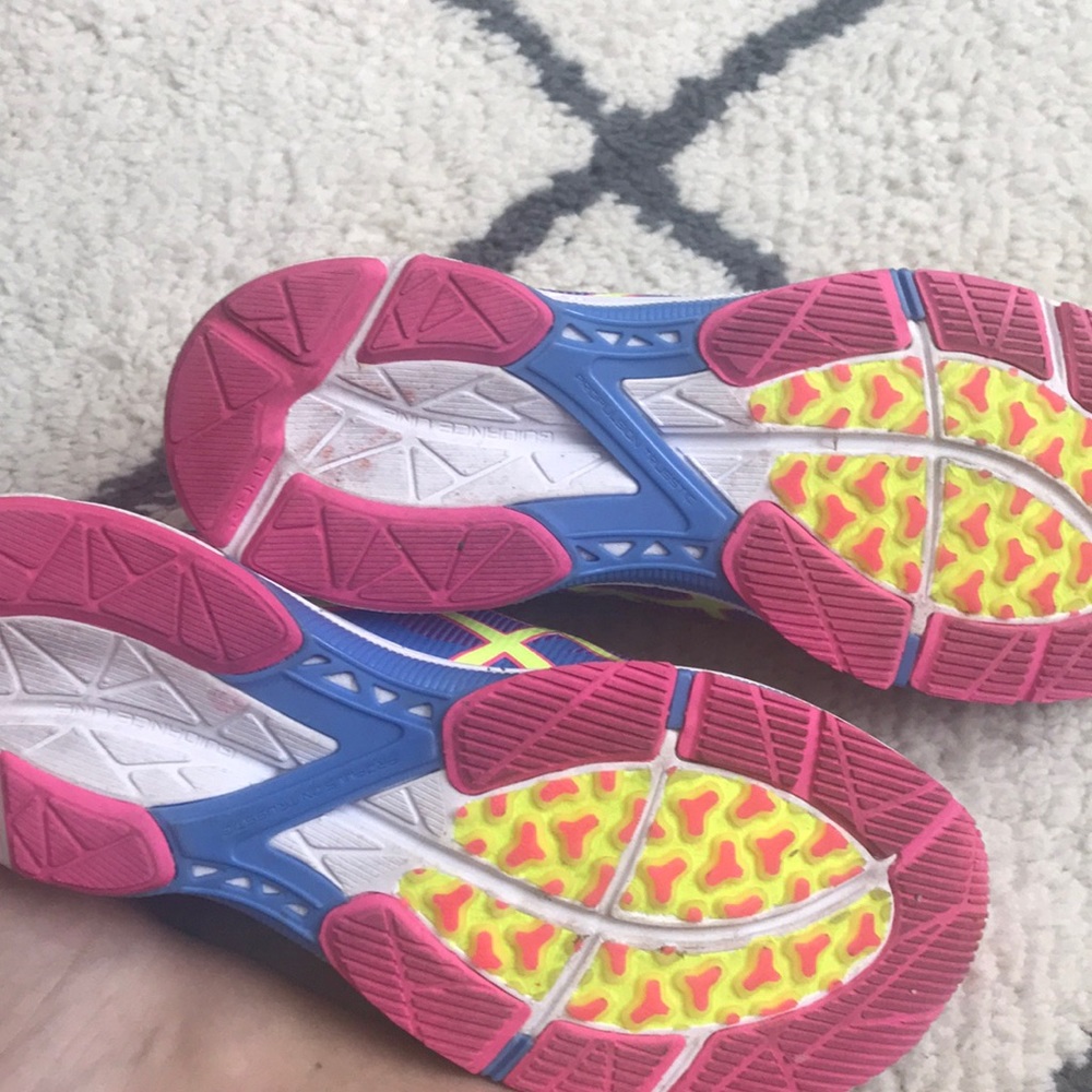 ASICS Gel DS Trainer 20 - Picture 4 of 4
